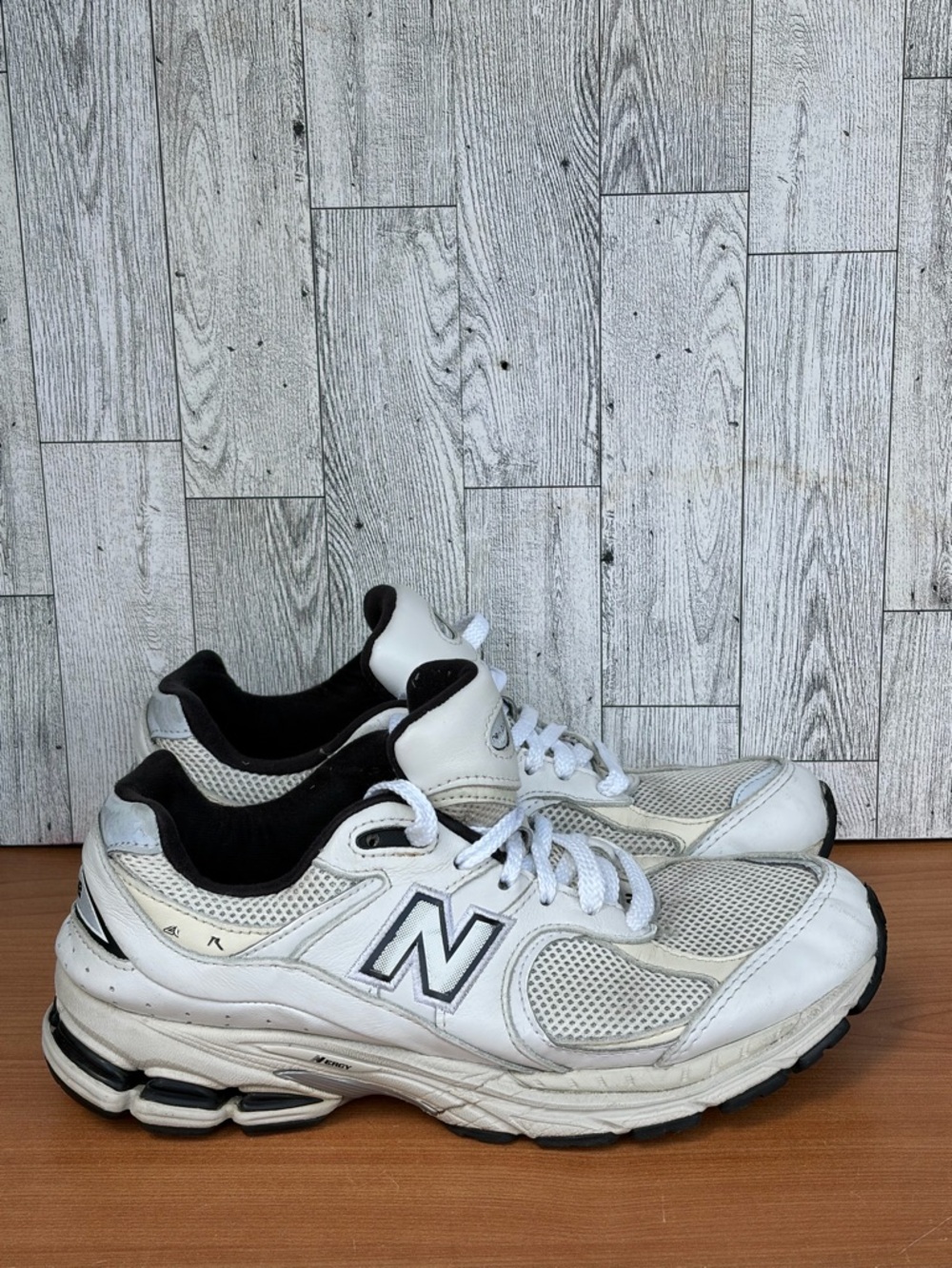 New Balance 2002R Atlas/Lemon Haze Colorway Running Sneakers Women’s Size 7
